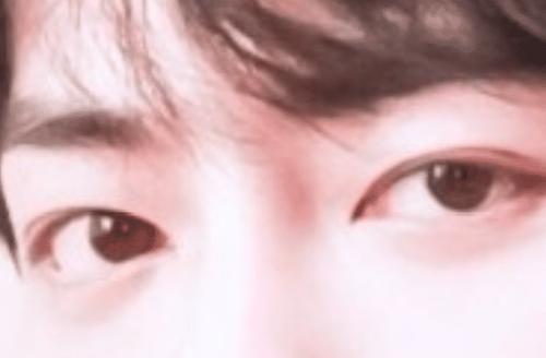 凭“眼睛”认明星，认出了肖战，认出了李现，能认出图四算我输