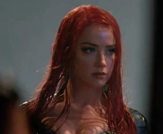 美国有个玩叉子的叫海王，希腊的叫波塞冬，中国的小学生都认识