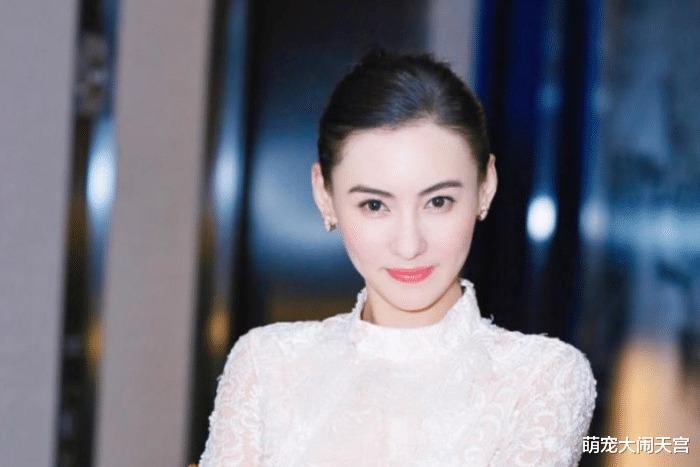 39岁张柏芝前半生是“烈酒”，生了3个孩子后，变成了“浓茶”