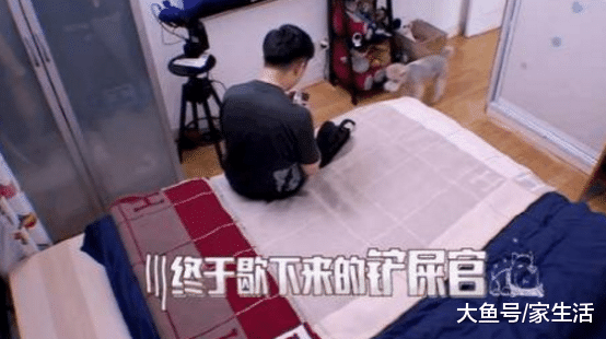 参观杨迪现实中的家：房子面积小得可怜，所有家具都是迷你版的