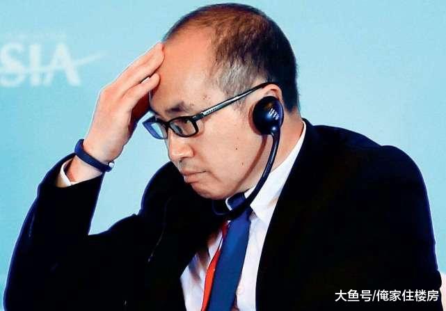 潘石屹模仿李嘉诚“卖卖卖”，5年套现超过300亿元！