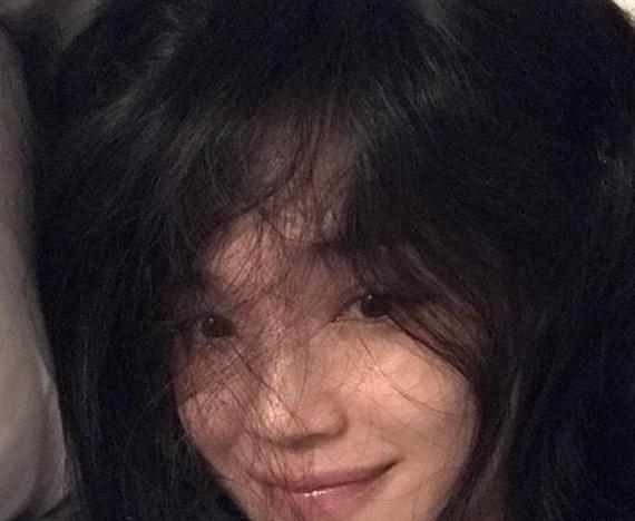 舒淇晒出自己的豪宅，家里最豪华是衣帽间，全是名贵包包和首饰