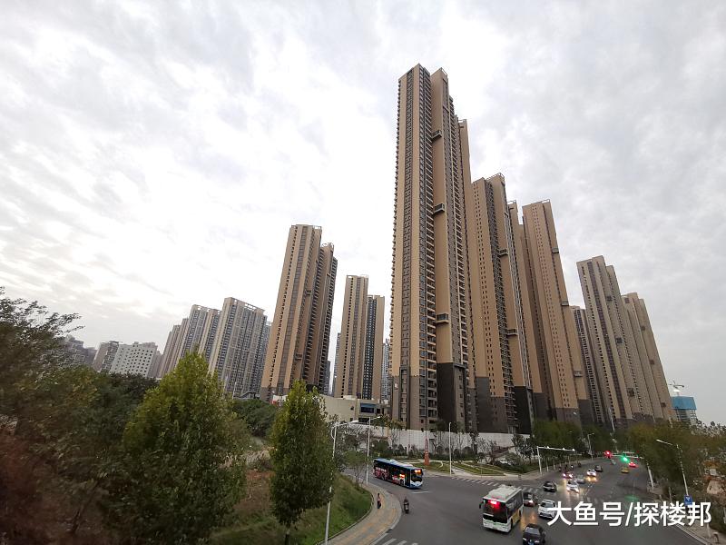 内部认购却房钱两空！女子买了33楼，封顶只有31层，预售有哪些坑？