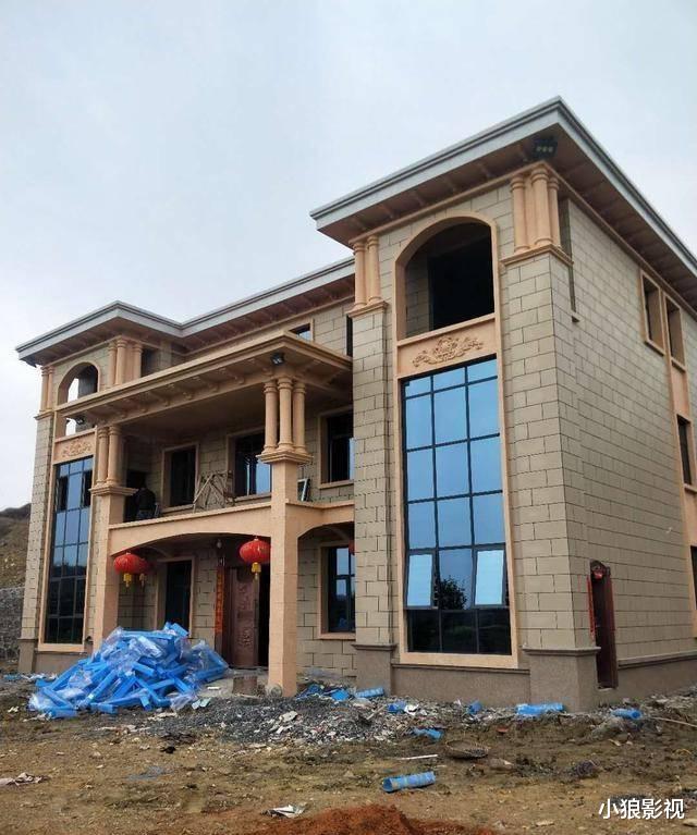 农村别墅实拍6栋，为何大家都爱最后一栋，仅仅只是好看？