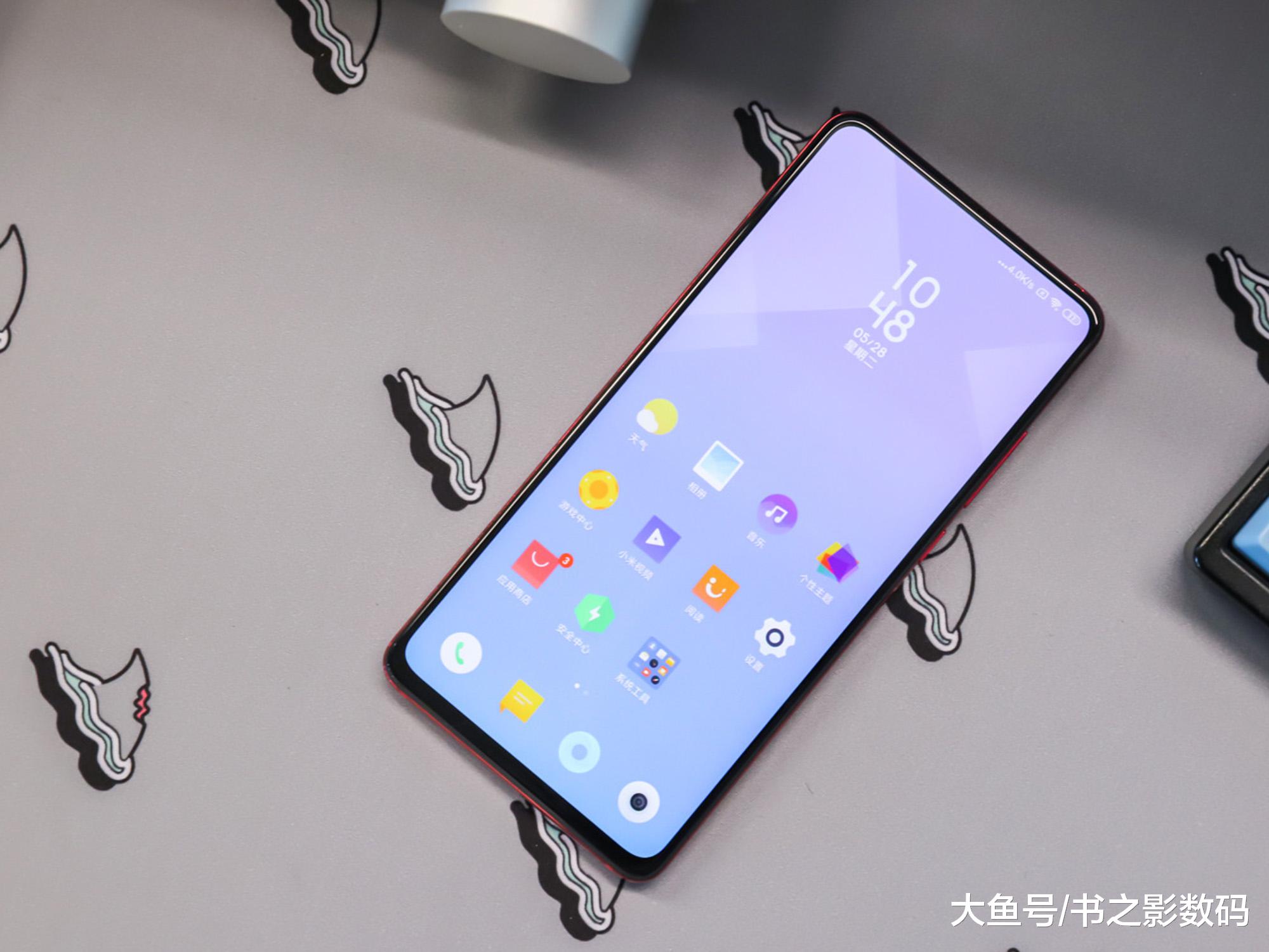 小米8 256gb骁龙855旗舰,全面跌至2199,成为两千档最香手机