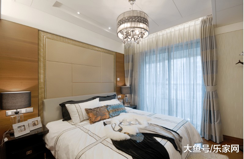睡觉开空调，温度调20几度合适？“一度之差”竟要多出多电费！