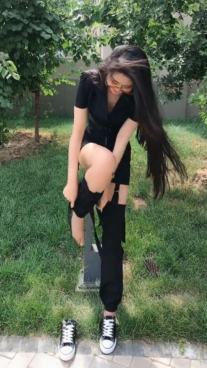 这种可长可短的裤子是不是很个性？