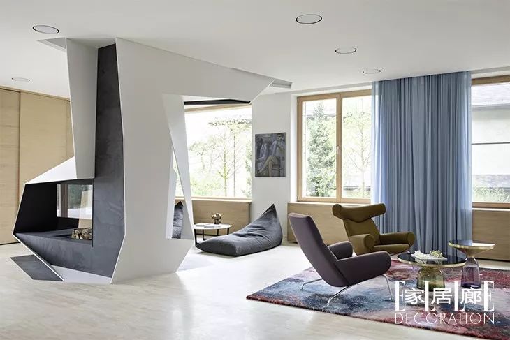 有些人闲得没事，喜欢在屋子里造房子