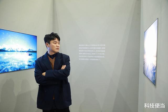 专业导演、摄影师亮相华为手机影像艺术展 分享创作故事