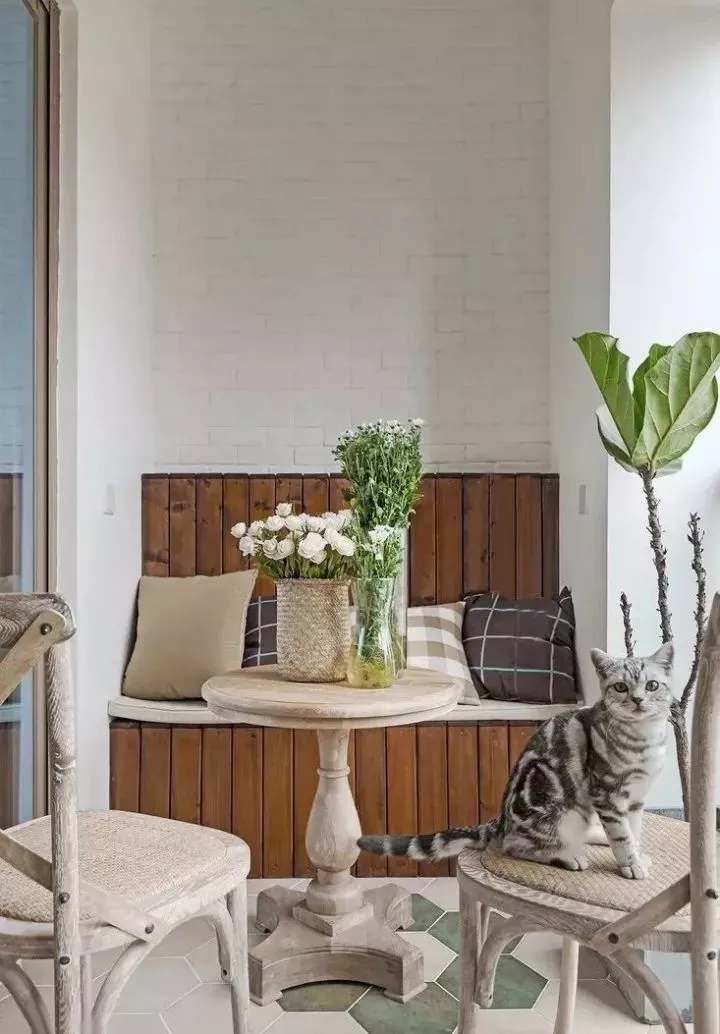 休闲美式新房装修图，简单的配色，却勾勒出温和的一个家！