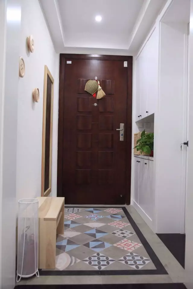 玄关这个小角落，你家小户型是怎样去设计的？