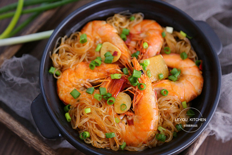 假期小聚，12道宴客菜，好吃好做，招待亲朋一定大受好评