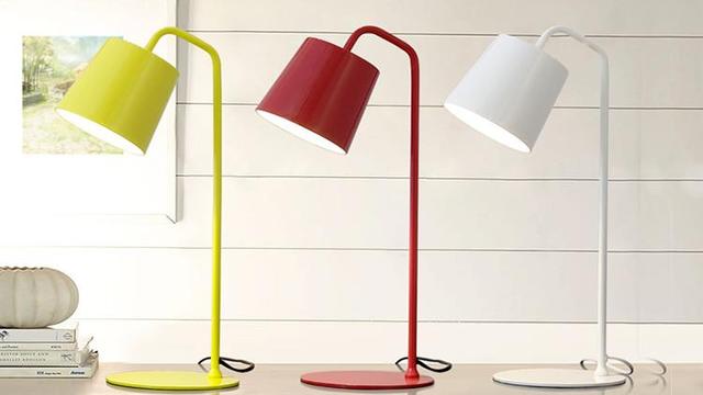 儿童学习台灯三招速选，保护孩子的视力，让孩子要一个美好的童年