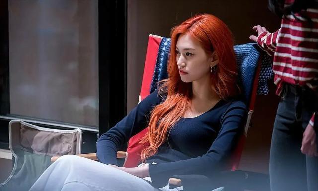 “39岁的她离婚后，找了个小19岁的男人”不要再骗女人离婚了！