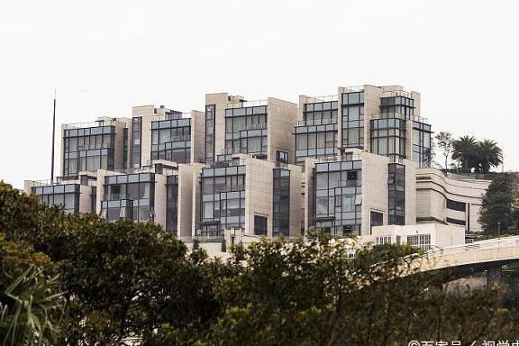 一旦開征房產稅，受益最大不是無房者，那受損最多的是誰？