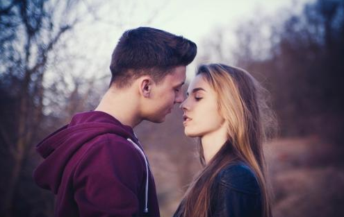 远方表亲说：这三样东西千万不能放进卧室，不然会影响夫妻感情，切记！