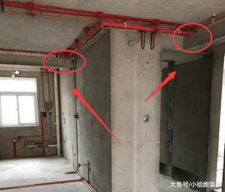 水电验收时，业主却直摇头，并指着过墙孔，说要扣600块