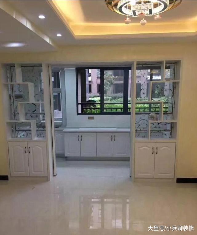 为省钱买一楼的房子，被家人骂蠢，收房那天才发现自己赚翻了！