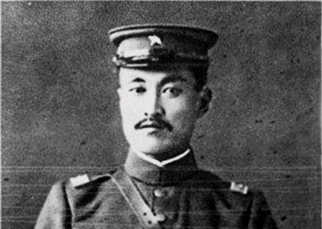 他是东北军“二把手，”却秘密送儿子参加红军，后成八路军司令员