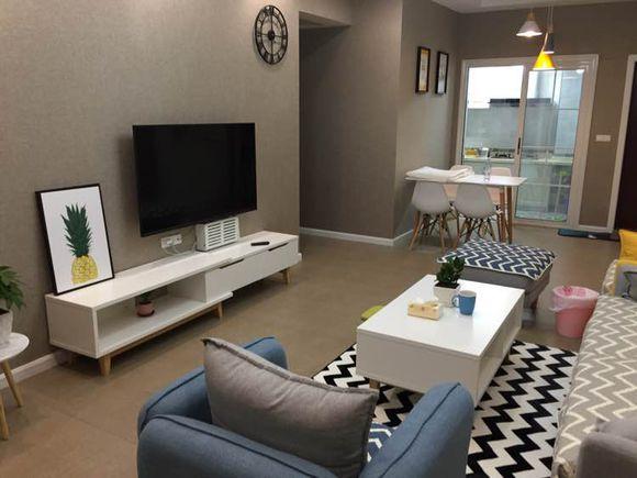 90平装修北欧风，装修的时候很忐忑，当最后的效果还不错