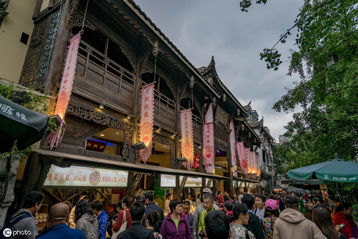 文旅地产火爆背后，散户投资客如何选择，才能做到稳赚不赔？