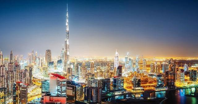 如果现在高负债买房，三年后会变得一贫如洗吗？