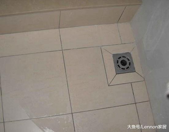 卫生间地漏，到底装“中间”还是“墙边”？很多人这点都搞不清楚