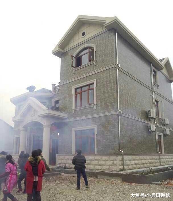 晒晒我老家自建房，空架就花50万，亲戚来访都赞村里第一豪！