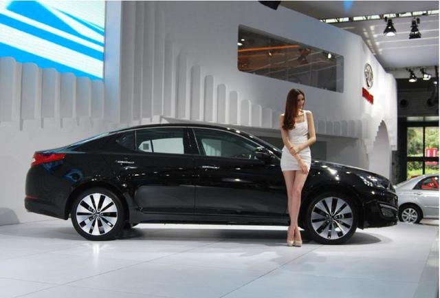 B级车再起风云，此合资车降至12万，颜值爆棚，何必单恋帕萨特