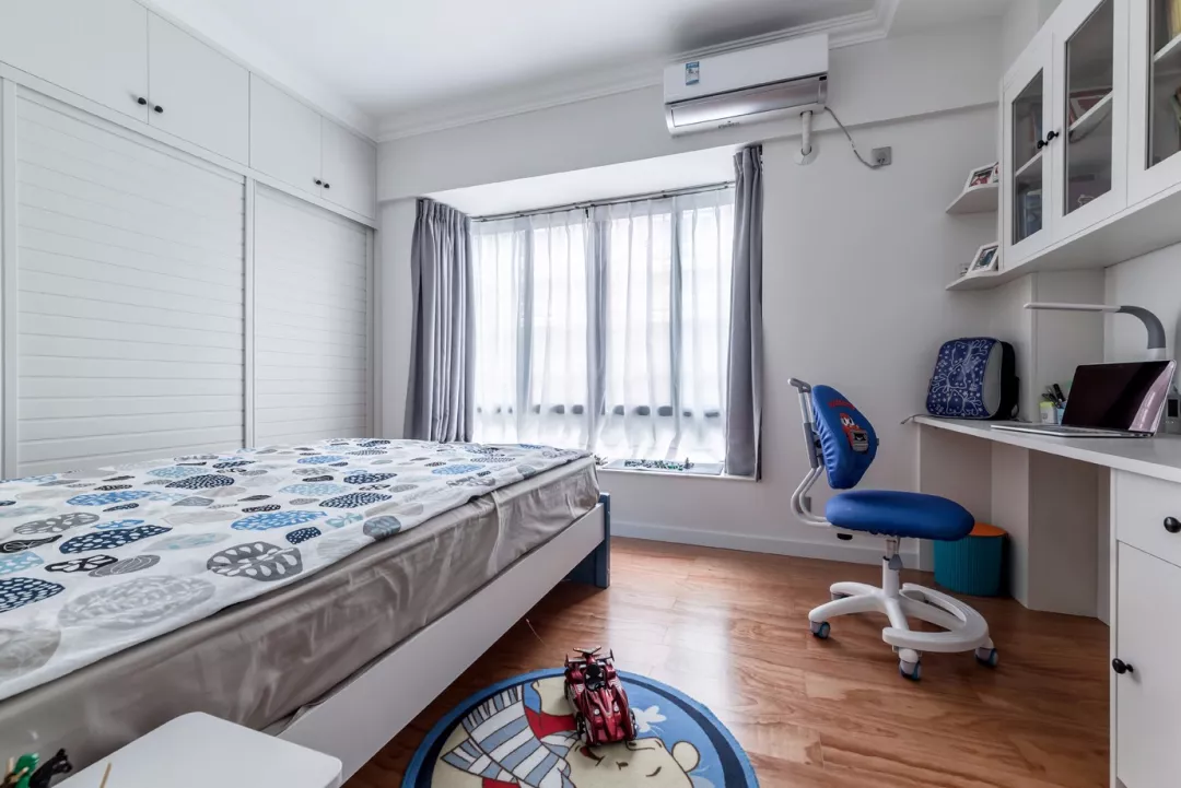 104平现代简约装修，家住起来就这样简单舒适就很好