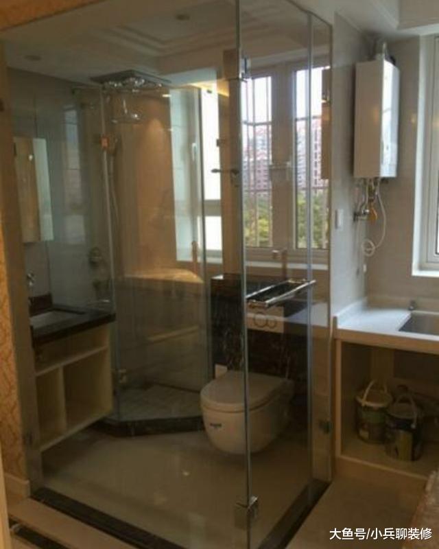 花200w在上海中环买40平新房，厨房巴掌大，卫生间估计你都没见过