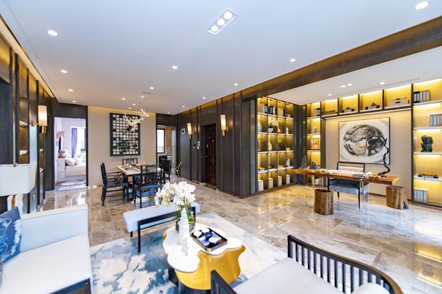 花样年麓湖国际全新组团[傲翠庭]荣耀入市 瞰湖高层全城热销中