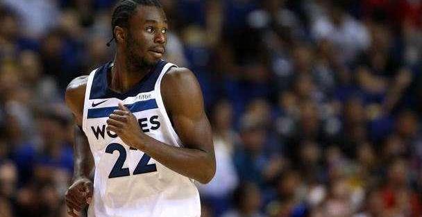 NBA现役最差劲的5位二当家，德罗赞上榜，榜首是扶不起的阿斗