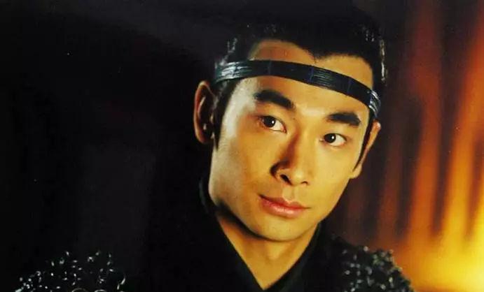 【李连杰】同演四个人物，李连杰赢赵文卓三次，但这个角色输了！