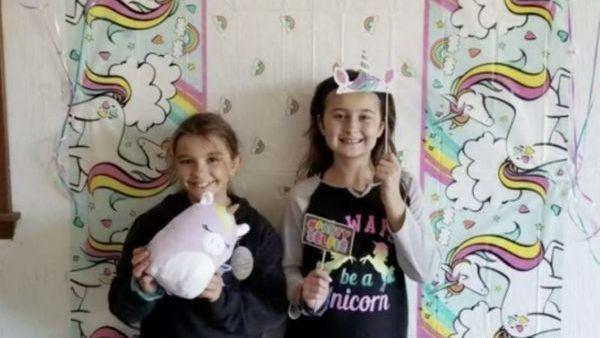 十岁女孩被问想要什么礼物，她暖心回答：要狗粮送给流浪毛孩子……