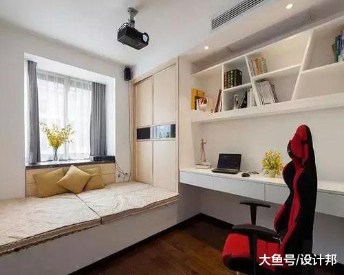 老婆单纯的想穷装新房，赶潮流刷白墙，来过的朋友都说装修太简单