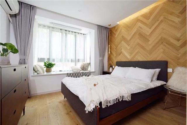 54㎡蜗居功能齐全，卧室竟然还有衣帽间