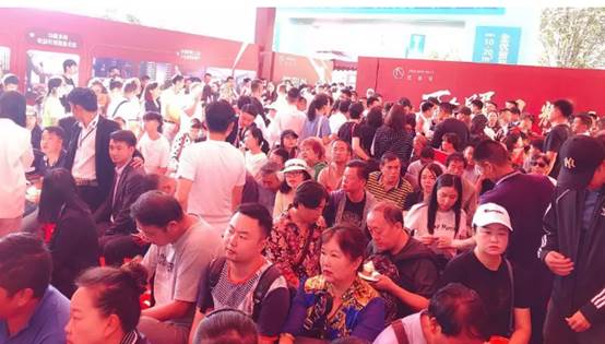 西南驿 | 第三代YOHO系火热开盘，抢房大战一触即发