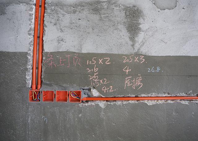 1000元/平的半包费用，只含辅料和人工！大伙掌掌眼，水电合格吗