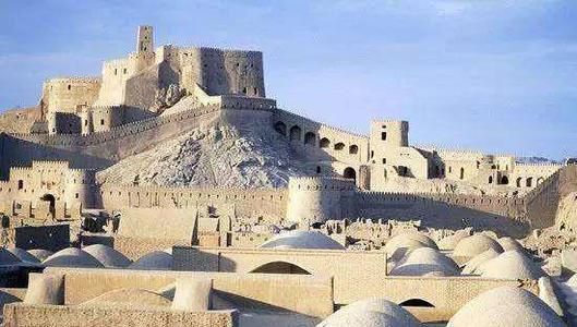 世界上最热的地区，中国十大火炉跟它比起来太“冷”了