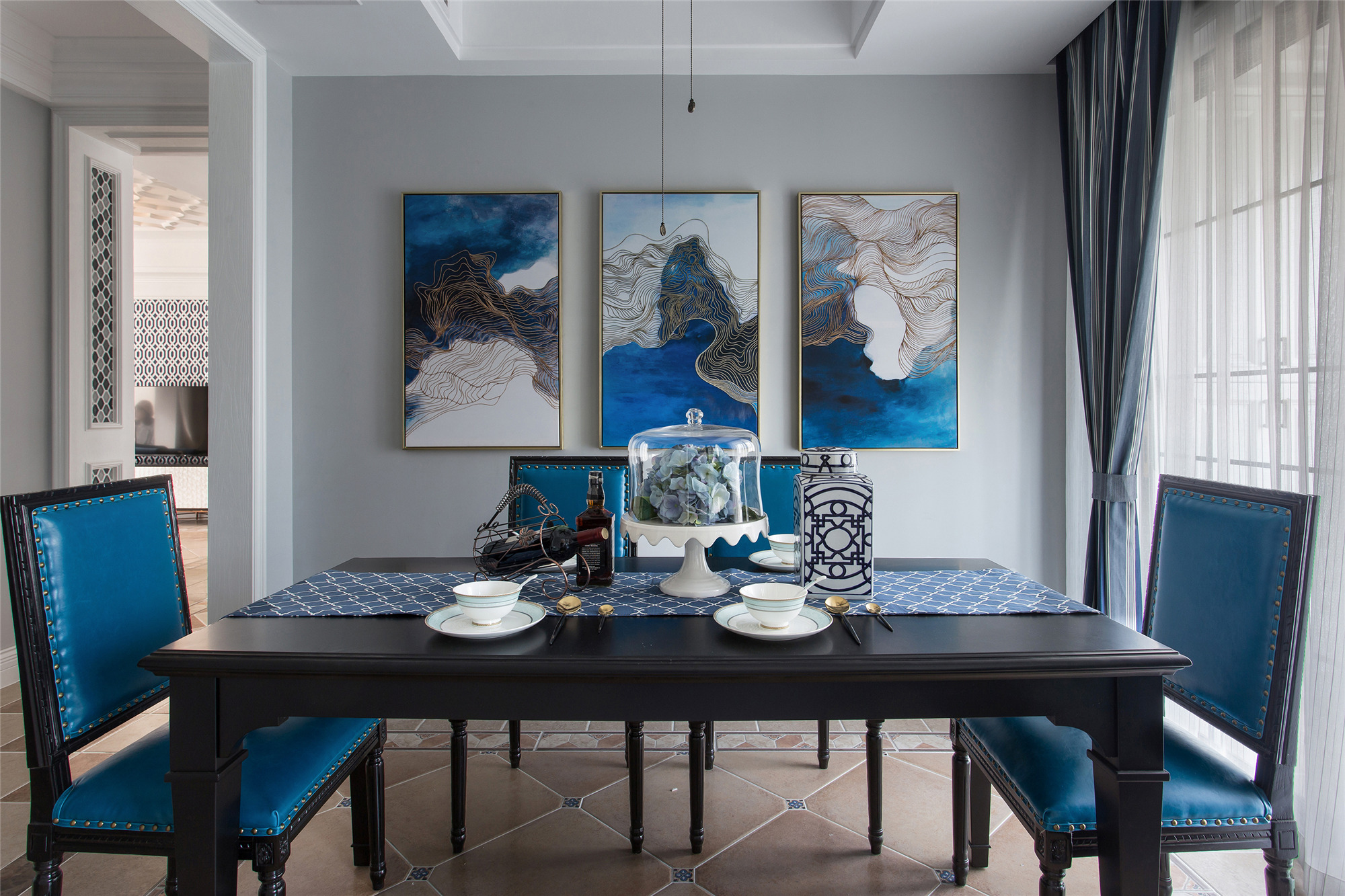 136平米的三居室，美式风装修，特好看，特有格调！