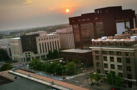 一组购房者不敢相信的数据，中国现在真的还缺房子吗？