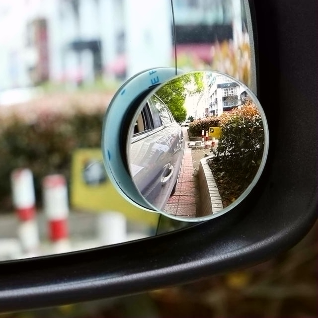 新车与雪佛兰Traverse同平台打造，车长达5056mm，空间感远超Q7