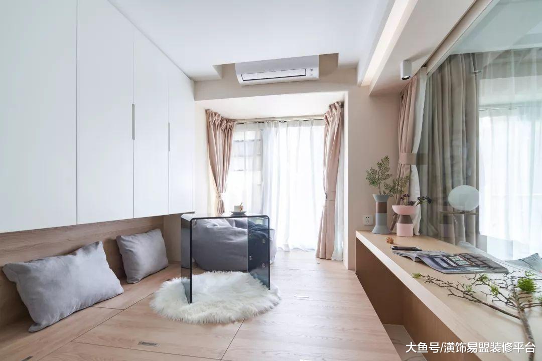 76㎡简约北欧2室2厅，沙发后面的设计逆天了