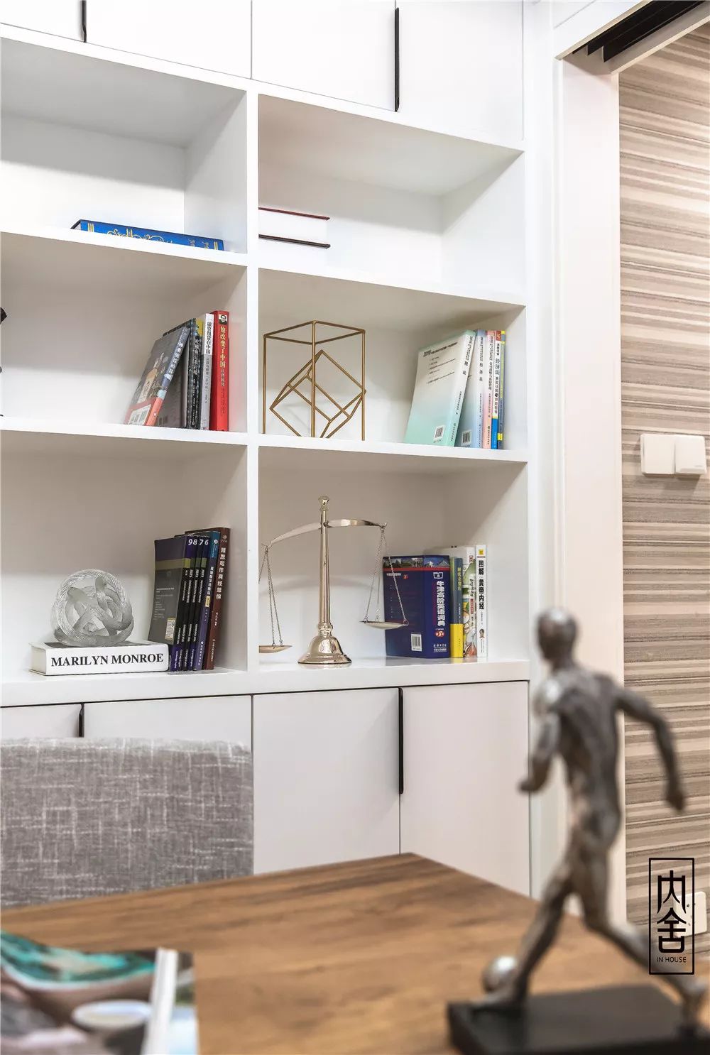 89㎡现代北欧，简单装修靠软装，搭配出优雅的高档