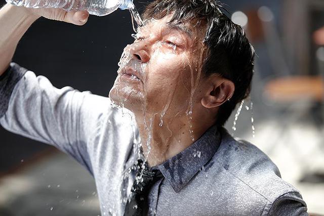 《迷局伏香》来袭！金像影帝林家栋领衔追凶！李东恒也参演其中