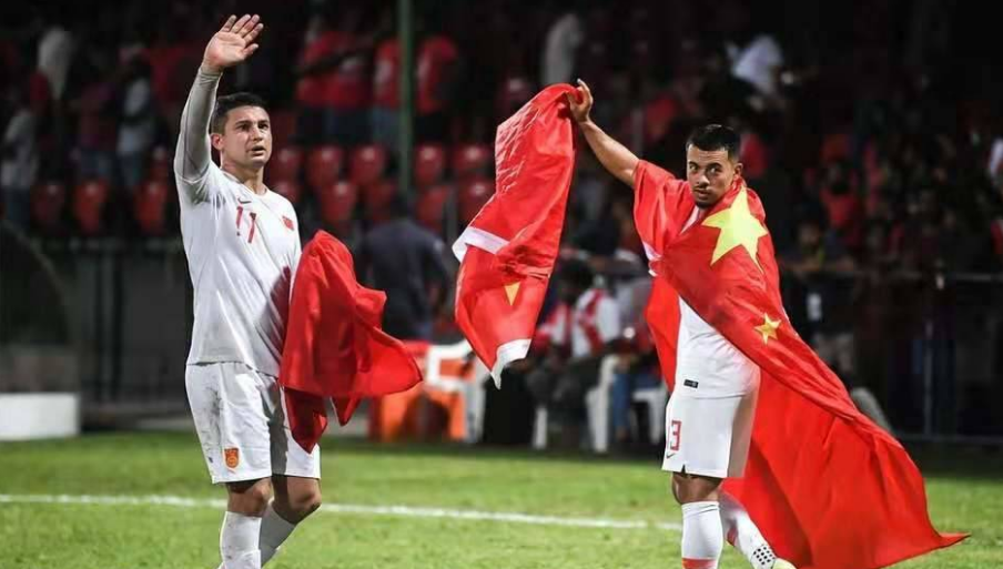 中国足协|挖坑!国足最想归化这2位外援!足协委托恒大帮着归化?