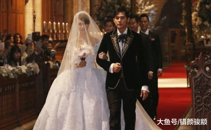 昆凌在《跑男》脫下衣服的那一剎那，才知道周董為何要全程陪錄了