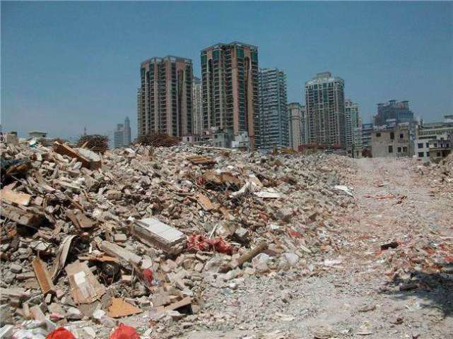 以前都喊着“拆迁”，现在却避而不及，这是为什么？