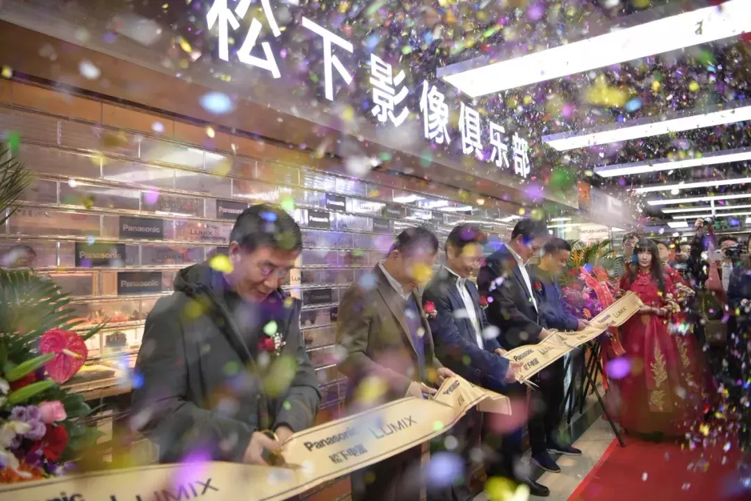 Hello 上海! Hello LUMIX! 松影俱乐部上海体验店开业